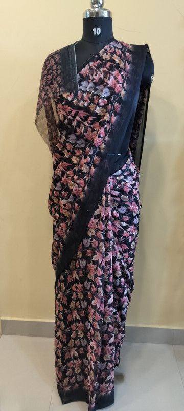 Latest  Georgette saree,/Georgette saree in Super    Fine 56*678Fabric Quality With Attached Blouse Piece for Woman